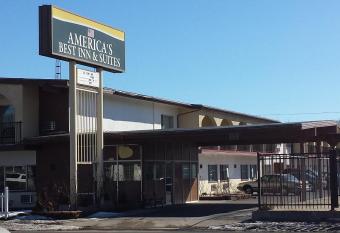 Americas Best Inn & Suites Urbana allows 18 year olds to book a room