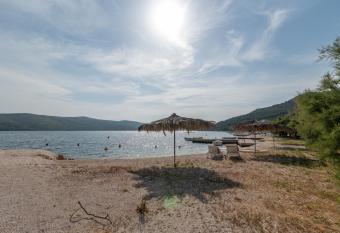 Apartmani Dalmacija has Balcony rooms