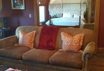 The Wanderlust Hotel has Balcony rooms