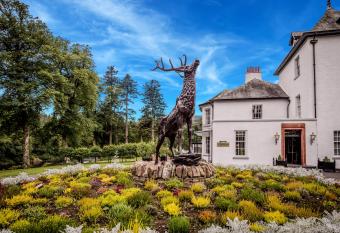 Dunkeld House Hotel allows 18 year olds to book a room
