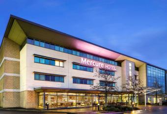 Mercure Sheffield Parkway allows 18 year olds to book a room