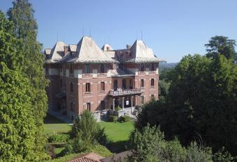 Villa Cernigliaro Dimora Storica has Balcony rooms
