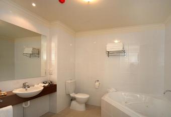 Lady Bay Hotel has Balcony rooms