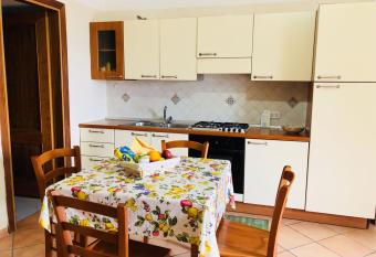 La Dragonara has Balcony rooms