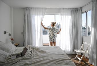 Draper Startup House for Entrepreneurs allows 18 year olds to book a room