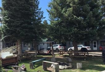 Columbine Cabins allows 18 year olds to book a room