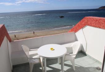 Carus Flat allows 18 year olds to book a room