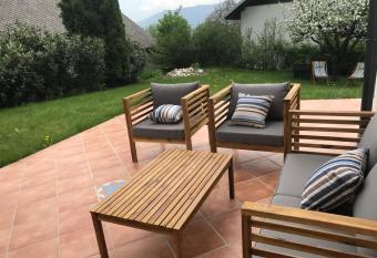 Garden Flat Bled allows 18 year olds to book a room