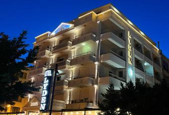 Lyden Hotel has Balcony rooms