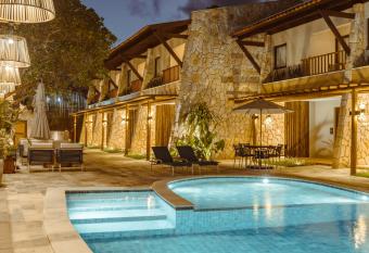 MAIHAI Porto allows 18 year olds to book a room