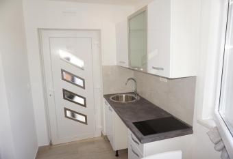 Studio Kantule has Balcony rooms