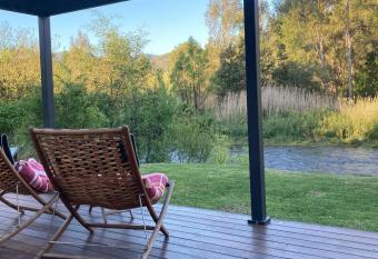 Discovery Parks - Mount Buffalo allows 18 year olds to book a room