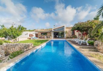 La Casa en el Pinar has Balcony rooms