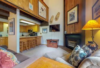 Timber Creek has Balcony rooms