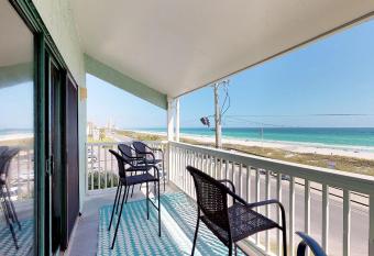 Emerald Shores #3001 has Balcony rooms