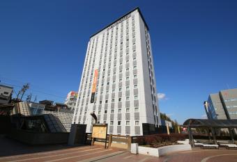 APA Hotel Keisei Narita Ekimae has Smoking rooms