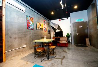 Homestay Shah Alam by Rose - Studio Unit allows 18 year olds to book a room