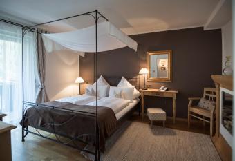 Chalet Hotel Hartmann - Adults Only has Balcony rooms