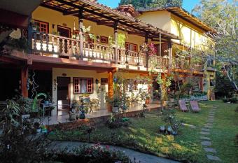 Portal dos Borbas has Balcony rooms
