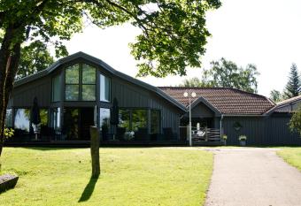 Hotell Lassalyckan allows 18 year olds to book a room