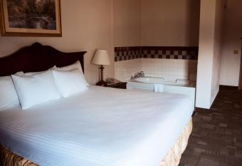 Americas Best Value Inn-Fredonia allows 18 year olds to book a room