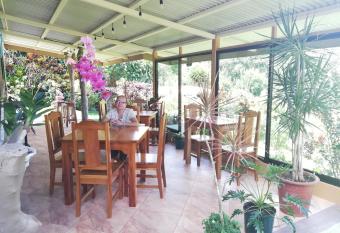 Marita s Bed and Breakfast has Balcony rooms