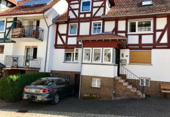 Monteurwohnungen has Balcony rooms