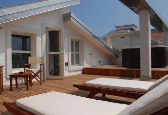 MARITTIMO in rotonda - Atmosfere has rooms with a private hot tub