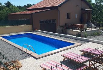 KU  A ZA ODMOR VRATARU  A has Balcony rooms