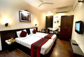 Crystal Inn allows 18 year olds to book a room