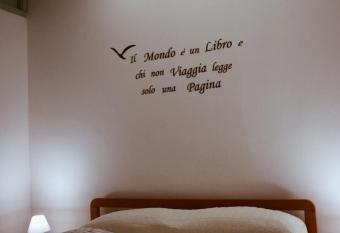 I Ragazzi del Borghetto has Balcony rooms