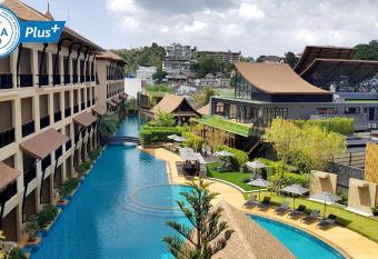 Aurico Kata Resort & Spa - SHA Extra Plus has Balcony rooms