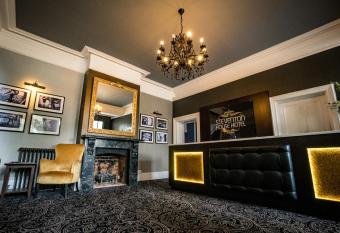 Steventon House Hotel has Balcony rooms