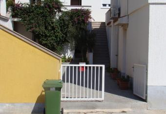 Apartments with a parking space Povljana, Pag - 15532 has Smoking/Balcony rooms