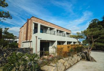 Misoga Pension allows 18 year olds to book a room