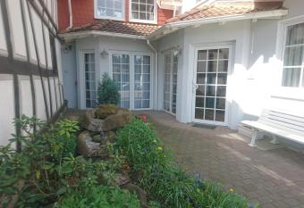 Landhaus Studio in D 63667 Nidda, G    chen 8 Erdgeschoss links has Balcony rooms