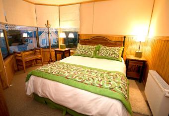 Keoken Patagonia allows 18 year olds to book a room