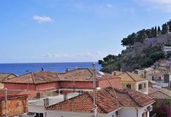 Zigouris House has Balcony rooms