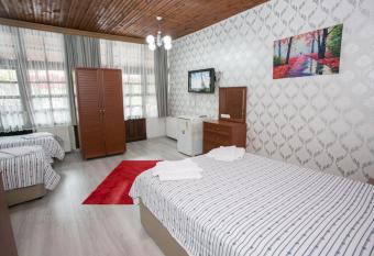   ar     butik otel has Balcony rooms