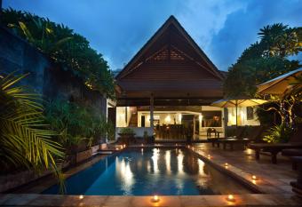 Villa Teman allows 18 year olds to book a room