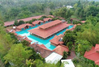 SAJ Earth Resort & Convention Center , Kochi allows 18 year olds to book a room