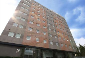 Green Rich Hotel Tosu Ekimae has Smoking rooms