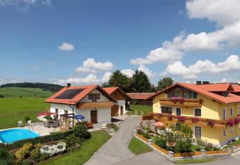 Ferienwohnung Tahedl has Balcony rooms