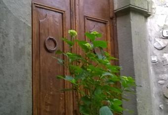 C   Ermenegarda has Balcony rooms