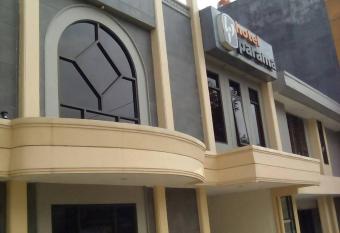 Parama Hotel has Balcony rooms