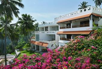 Getaway Beach Resort Kovalam has Balcony rooms