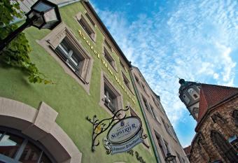 Schwerter Schankhaus & Hotel allows 18 year olds to book a room