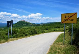 Apartman Monte Rudina has Balcony rooms