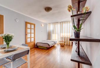 Szczecin Best Location Apartment allows 18 year olds to book a room
