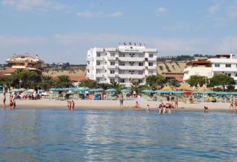 Hotel Costa Verde has Balcony rooms